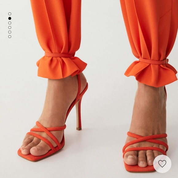 Mango Red Heels - Picture 2 of 8